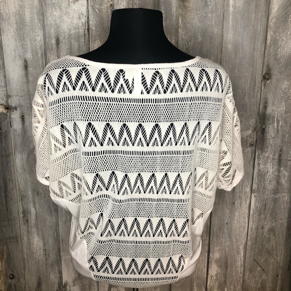 Bat wing top - Picture 3 of 5